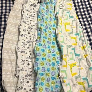 Halo sleep sacks, all size medium. 4 for $25